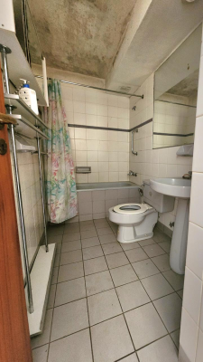 amplio-dpto-a-la-venta-en-calle-valdivia-5