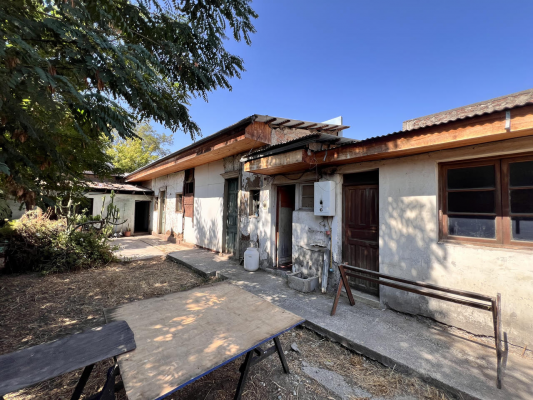 sitio-en-venta-en-avenida-salvador-gutierrez-9