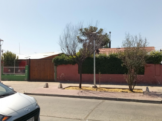 gran-esquina-comercial,-con-galpon,-local-y-ca-4