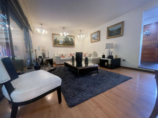 venta-casa-5-dormitorios-las-pircas-con-estacio-4