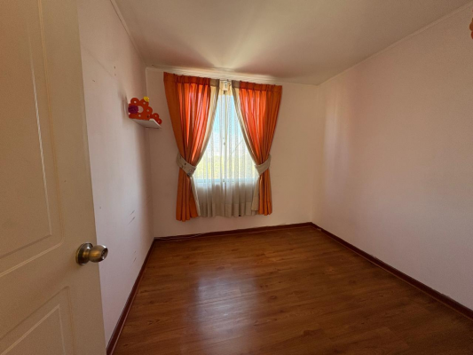 excelente-casa-condominio-4d,-ciudad-de-los-valles-5