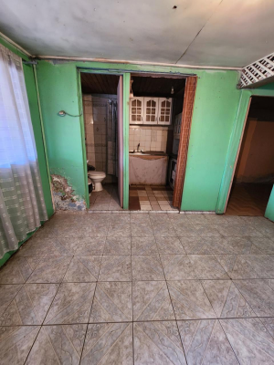 vende-casa-2-habitaciones-1-bano-a-2-cuadras-de-7