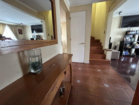 venta-hermosa-casa-de-3-pisos-con-5d-en-jardin--7