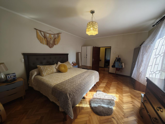casa-en-venta-de-5-dormitorios-en-quinta-normal-7