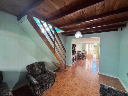 acogedora-y-amplia-casa-3d-2b-(165539)-8