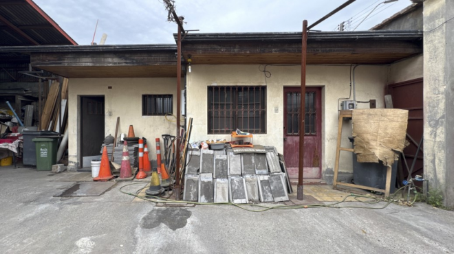 -8
