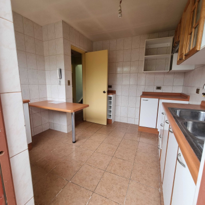 amplia-y-segura-vivienda-familiar-3d2b-(90289)-7