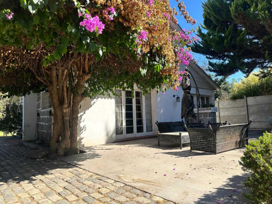 espectacular-casa-con-piscina-(166607)-6