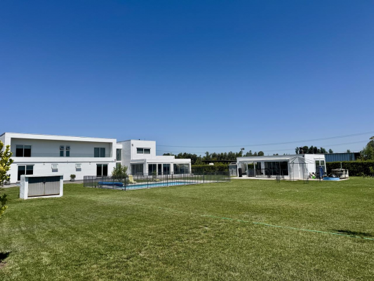 increible-casa-moderna-en-lonquen-norte-4