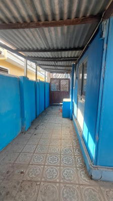 oportunidad-casa-familiar-en-sector-los-estand-7