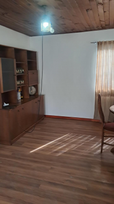 oportunidad-casa-familiar-en-sector-los-estand-9