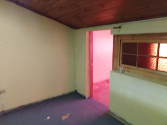 casa-ampliada-y-regularizada-barrio-tranquilo-y-7