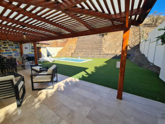 hermosa-casa-con-piscina-temperada-(167765)-8