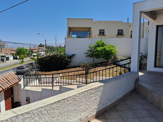amplia-casa-en-venta-en-la-serena-9