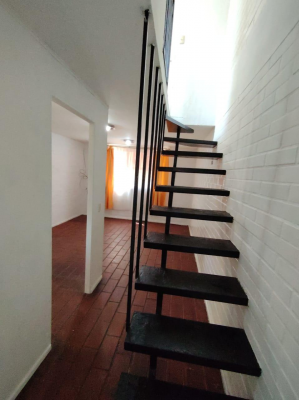 excelente-casa-en-pasaje-cerrado-sector-centri-7