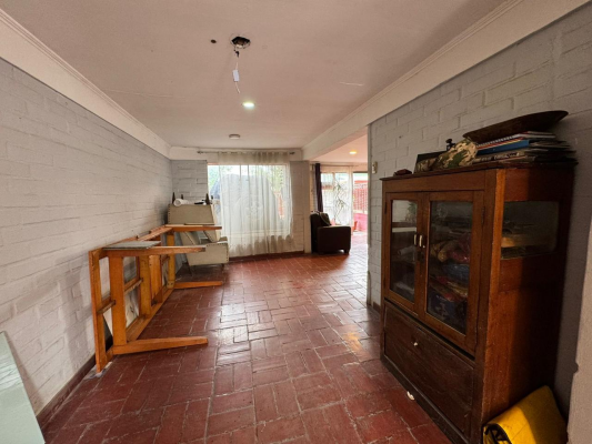 casa-amplia-3d2b-patio--excelente-ubicacion-y--5