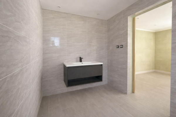 gran-casa-en-el-exclusivo-condominio-las-brisas-8