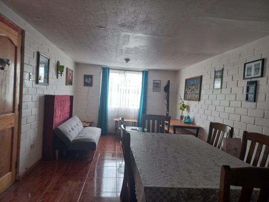 casa-solida-en-tranquila-zona-de-maria-pinto-17-8