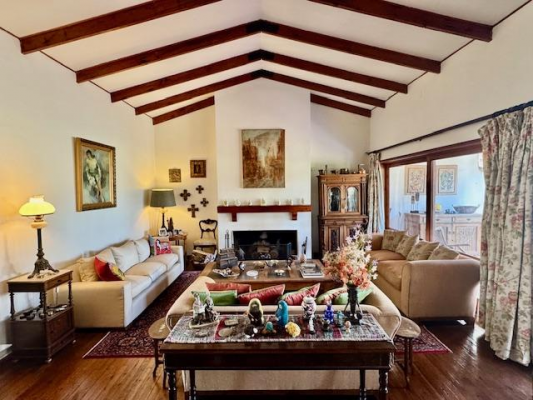 increible-parcela-de-43000m2-con-casa-de-480m2-8