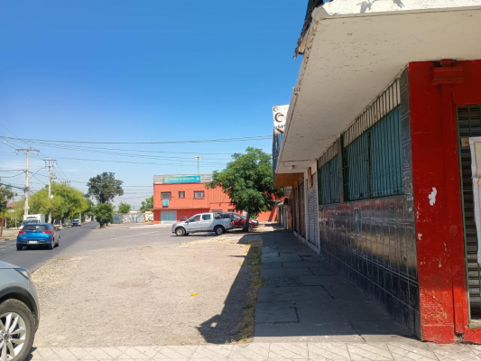 vendo-local-con-patentes-de-fuente-de-soda-y-re-8