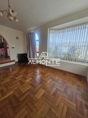 venta-casa-amplia-en-san-vicente-9