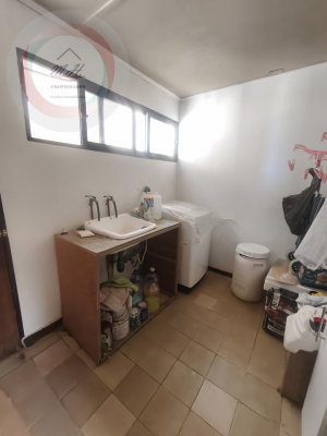oportunidad-unica,-casa-con-dos-viviendas-en-ub-5