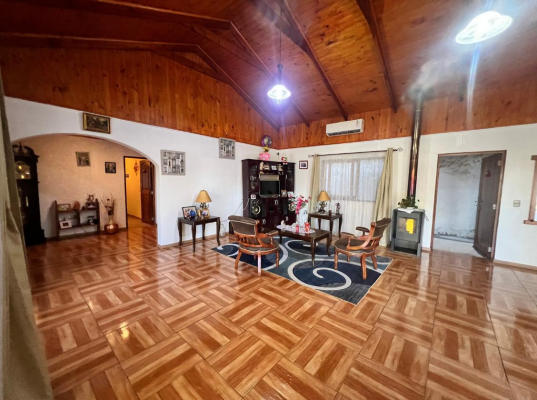 venta-de-casa-de-243m2-en-la-comuna-de-maule-8