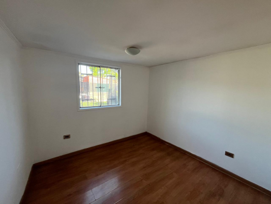 venta-de-amplia-linda-y-comoda-casa-en-san-ber-7