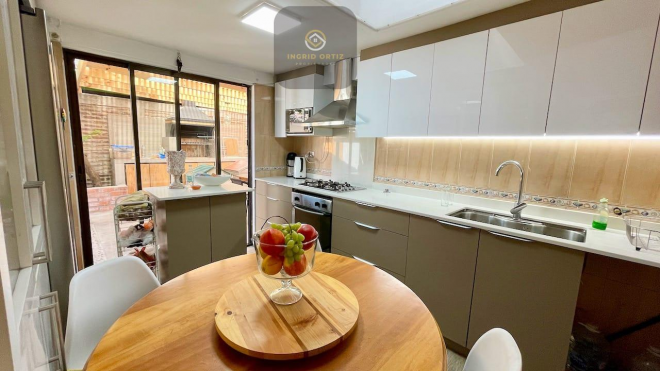 oportunidad!-casa-grande-4d-3b-4estac---b-tranq-6