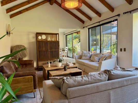 preciosa-parcela-con-casa-piscina-y-quincho-5
