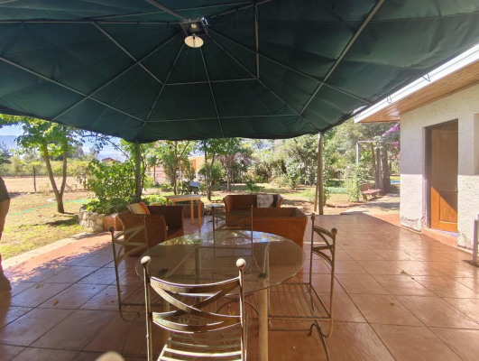 casa-familiar-4d-5b-con-piscina-en-club-de-golf-4