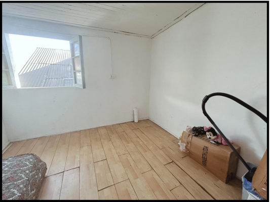 venta-gran-casa-en-av-principal-jose-maria-caro-5