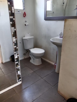 amplia-casa-con-local-comercial-en-mostazal-9