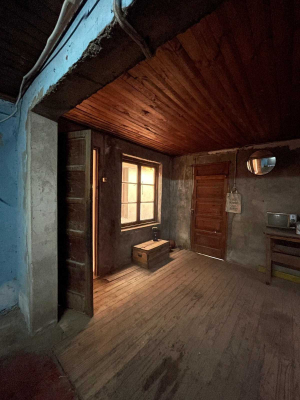 -16