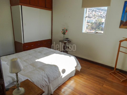 venta-hermoso-hotel-en-cerro-florida,-valparaiso-5