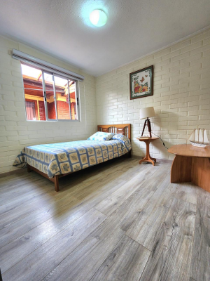 casa-familiar-en-venta-en-villa-las-azaleas,-pa-7