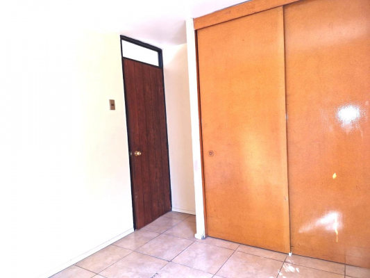 metro-macul-3-dormitorios-1er-piso-comuna-la-fl-4