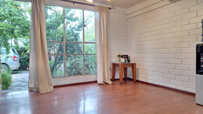amplia-casa-familiar-con-jardin-privado-(142207)-3