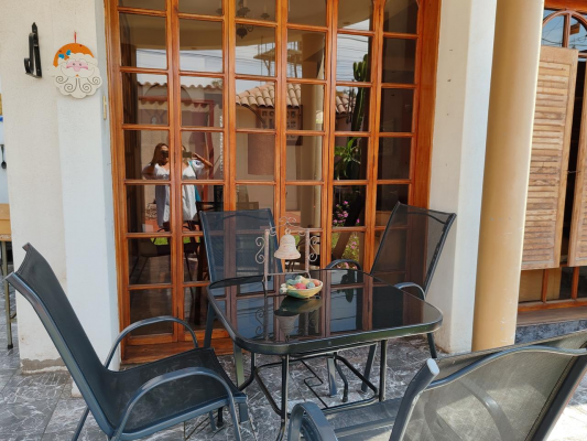 gran-casa-con-tres-estacionamientos-y-mansarda-8