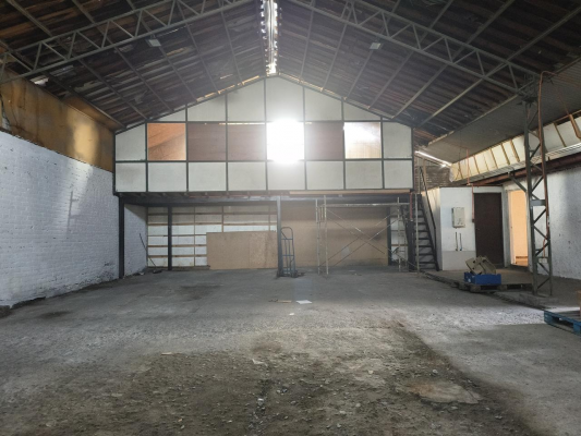 bodega-en-venta-para-negocio-o-almacenaje,-chillan-6