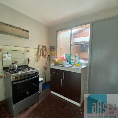 casa-a-la-venta-en-centro-de-san-fernando,-4d,-2b-3