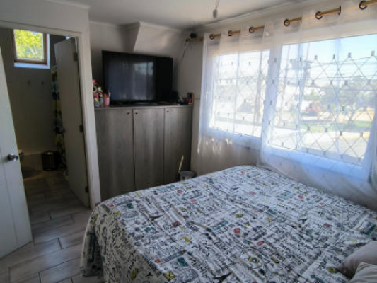 casa-3d,-3b,-3est,-piscina-y-quincho-8