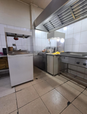 se-vende,-propiedad-comercial-con-panaderia-y-p-9