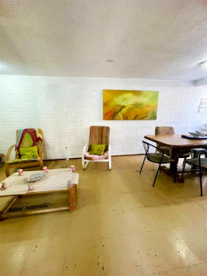 amplia-casa-familiar-con-potencial-de-arriendo--5