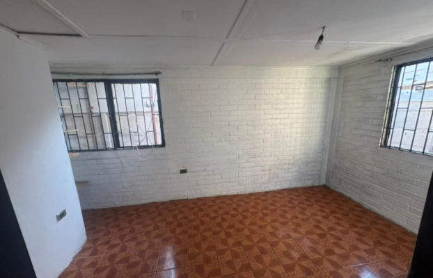 se-vende-excelente-casa-de-un-piso-3d-1b-quillota-3