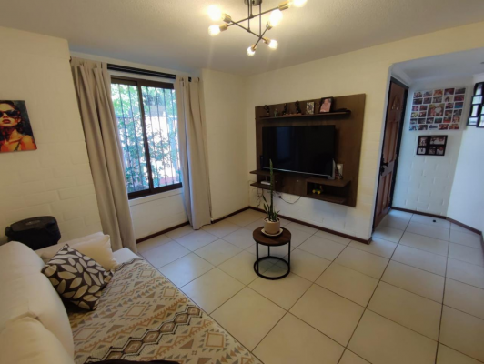 se-vende-casa-sector-casas-del-alto,-comuna-de--8