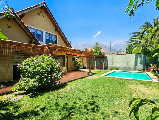 casa-familiar-en-un-condominio-seguro-9