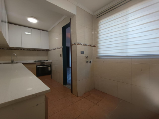 amplia,-remodela-y-bien-conectada-casa-6