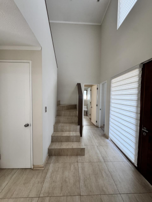 oportunidad-de-casa-semi-nueva-en-excelente-est-7