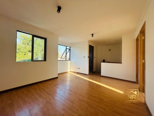 amplia-casa-4d/3b-con-gran-terreno-de-430-m2-e-8
